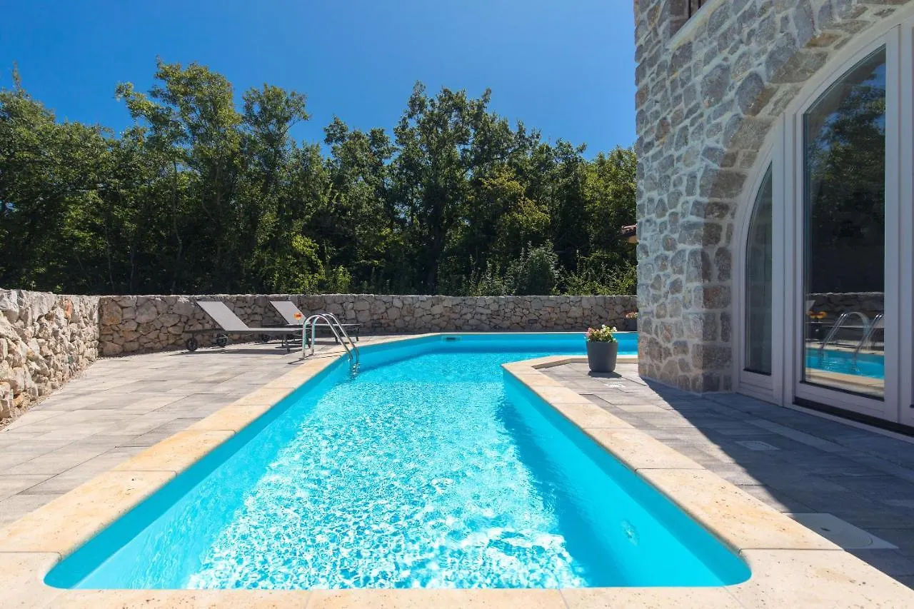 Villa Diamante Muraj 0*,
