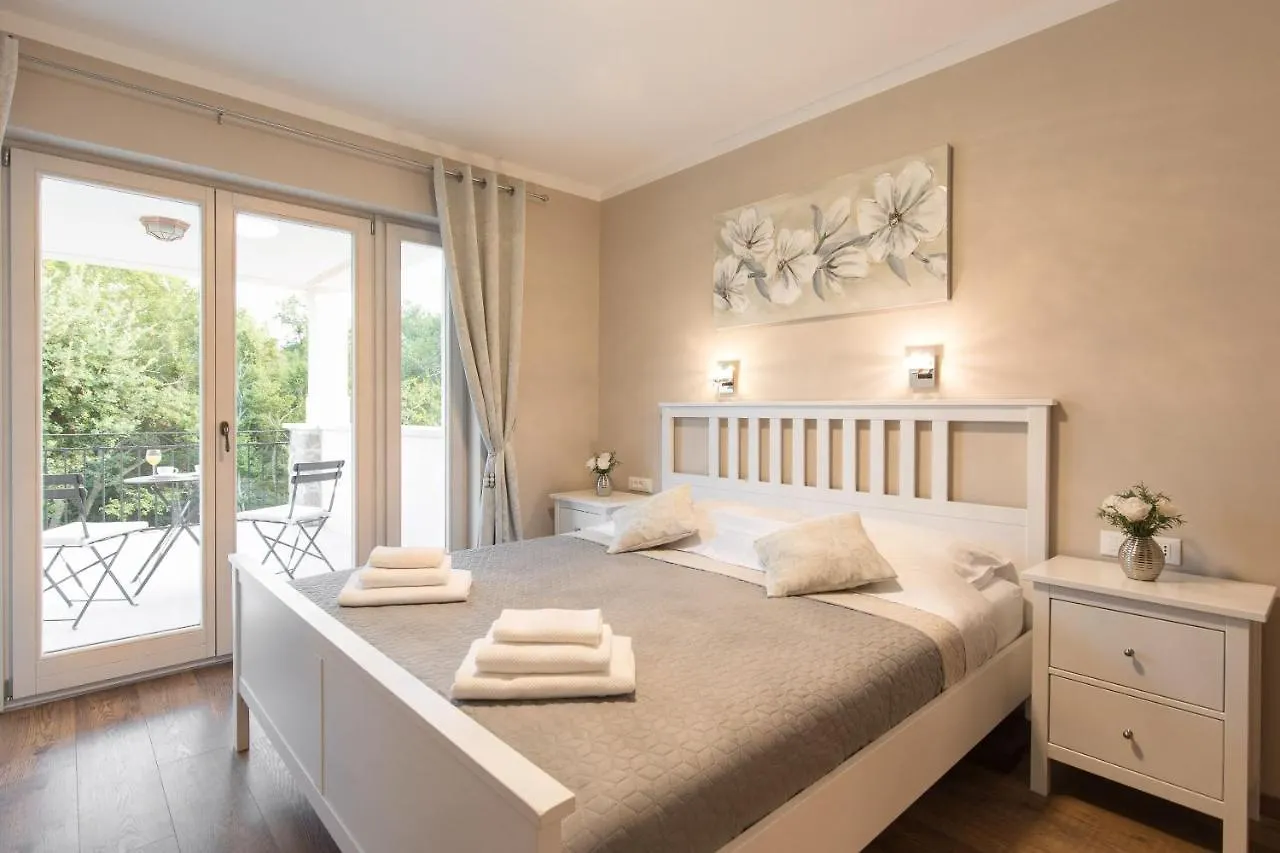 Holiday home Villa Diamante Muraj