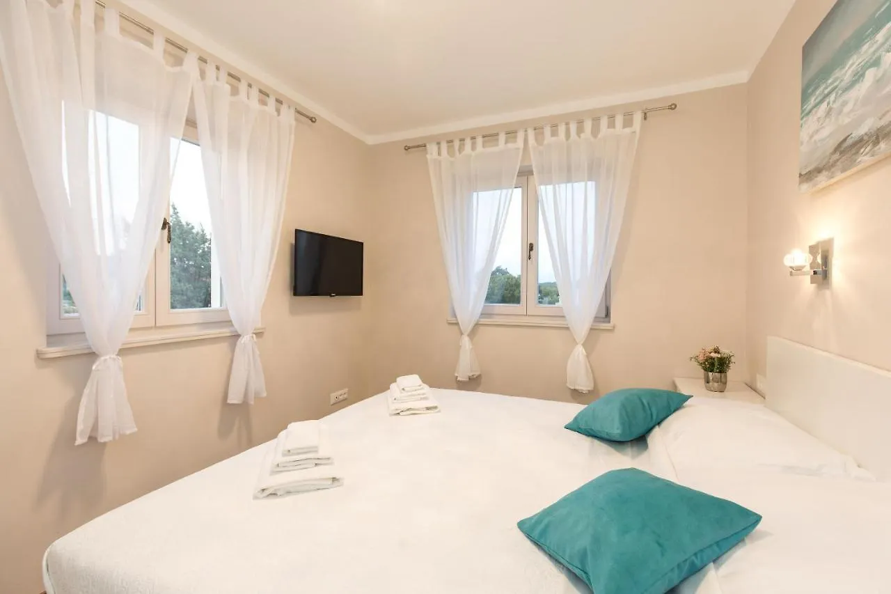 Holiday home Villa Diamante Muraj Croatia